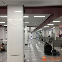 德宏弧型圓柱鋁板訂做 商場(chǎng)包柱鋁板裝飾 包柱鋁單板廠家